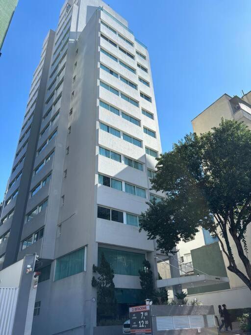 Espacoso Flat A 5 Min Da Av Paulista E Metro Paraiso - Vila Mariana Hotel São Paulo Ngoại thất bức ảnh